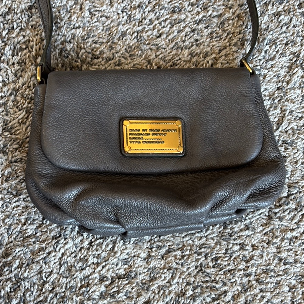 Marc by Marc Jacobs Gray Leather Shoulder Bag
